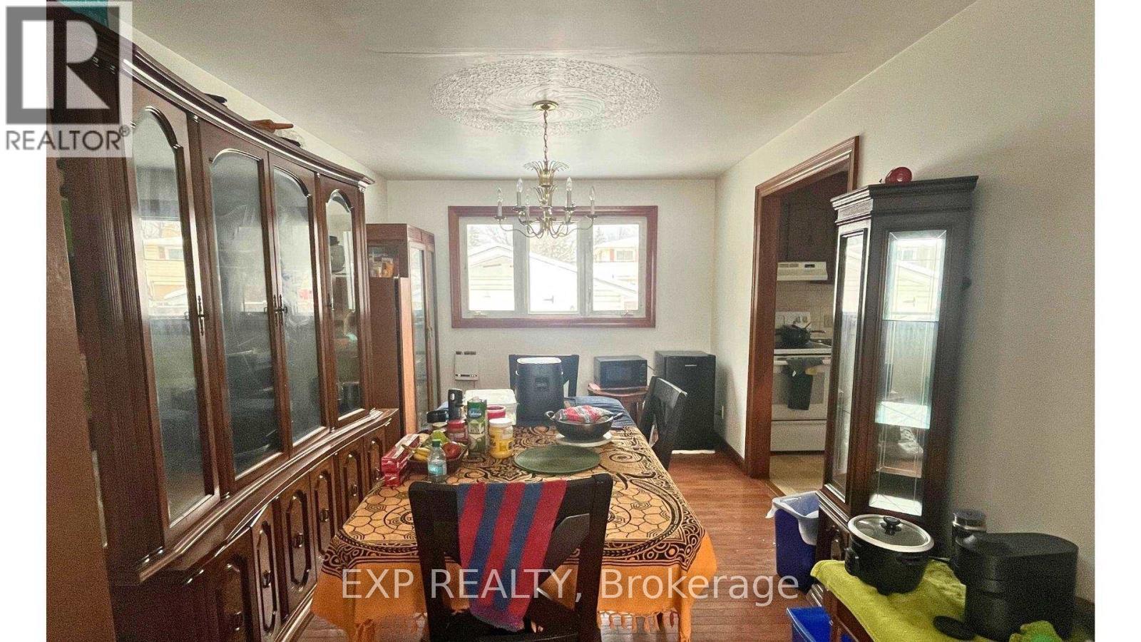 468 Northern Avenue E, Sault Ste Marie, Ontario P6B 4J1 - Photo 5 - X12615840