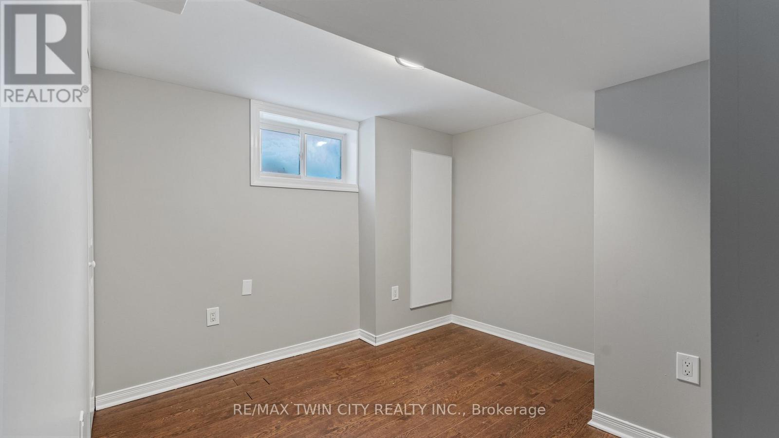 1 - 356 Wellington Street, Brantford, Ontario  N3S 4A6 - Photo 6 - X12615884