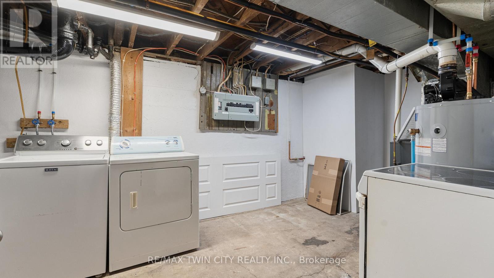 1 - 356 Wellington Street, Brantford, Ontario  N3S 4A6 - Photo 8 - X12615884