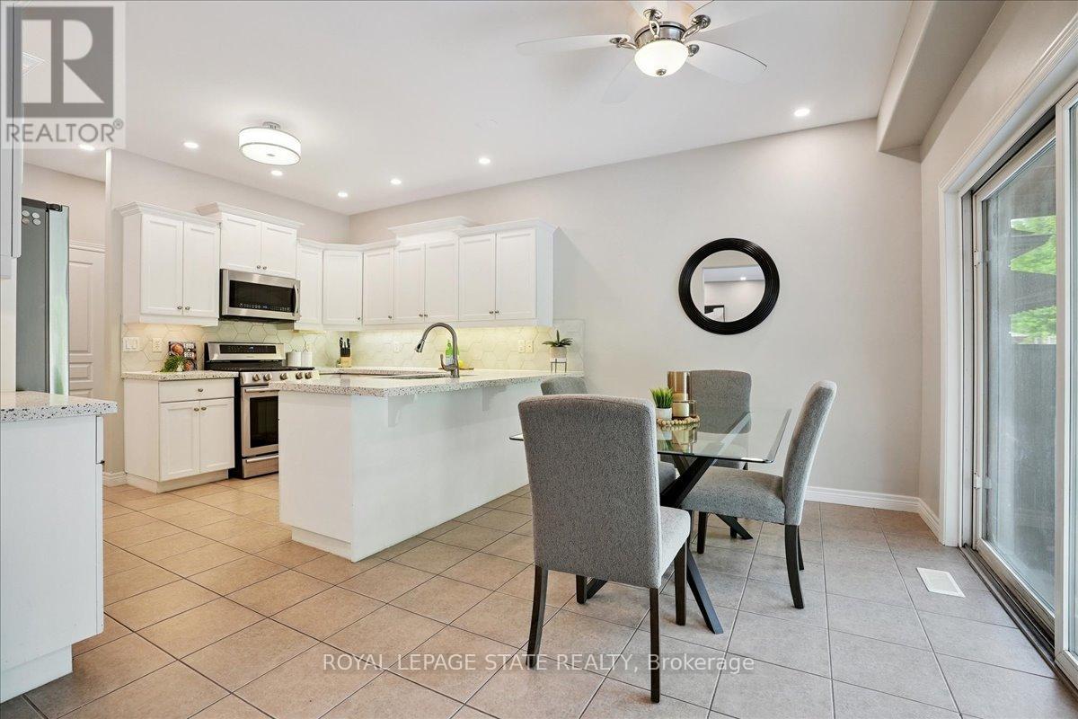 95 Hemlock Way, Grimsby, Ontario  L3M 0A9 - Photo 16 - X12615896