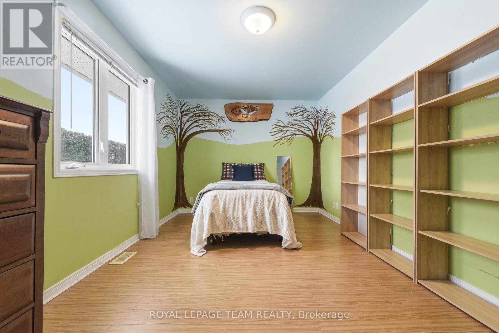 451 Mayhew Street, Renfrew, Ontario  K7V 4L4 - Photo 26 - X12615956