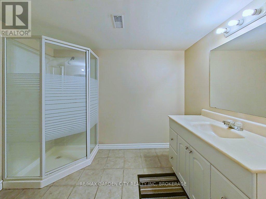 2 Sikorski Avenue, St. Catharines, Ontario  L2M 5W7 - Photo 26 - X12615958