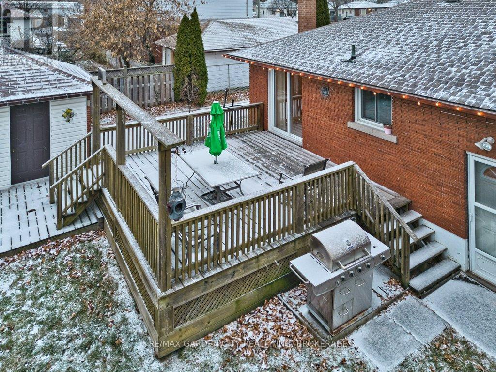 2 Sikorski Avenue, St. Catharines, Ontario  L2M 5W7 - Photo 38 - X12615958