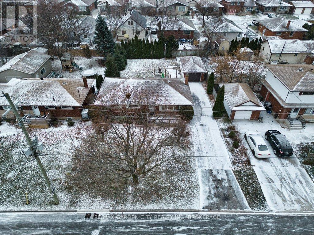 2 Sikorski Avenue, St. Catharines, Ontario  L2M 5W7 - Photo 47 - X12615958