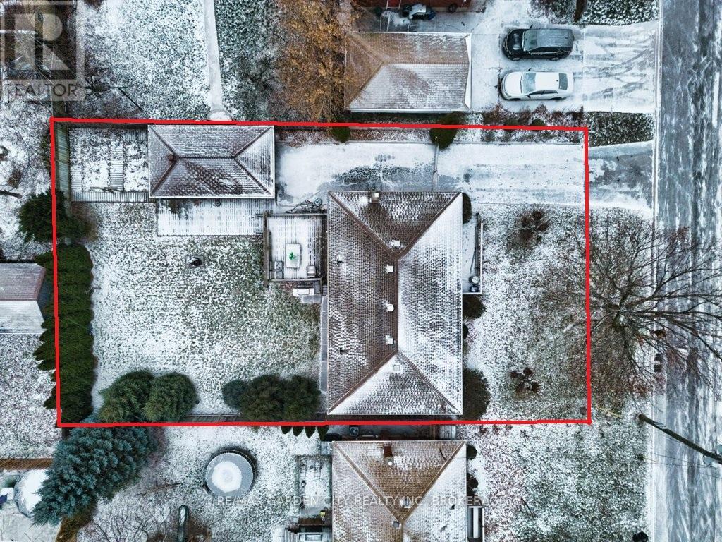 2 Sikorski Avenue, St. Catharines, Ontario  L2M 5W7 - Photo 8 - X12615958