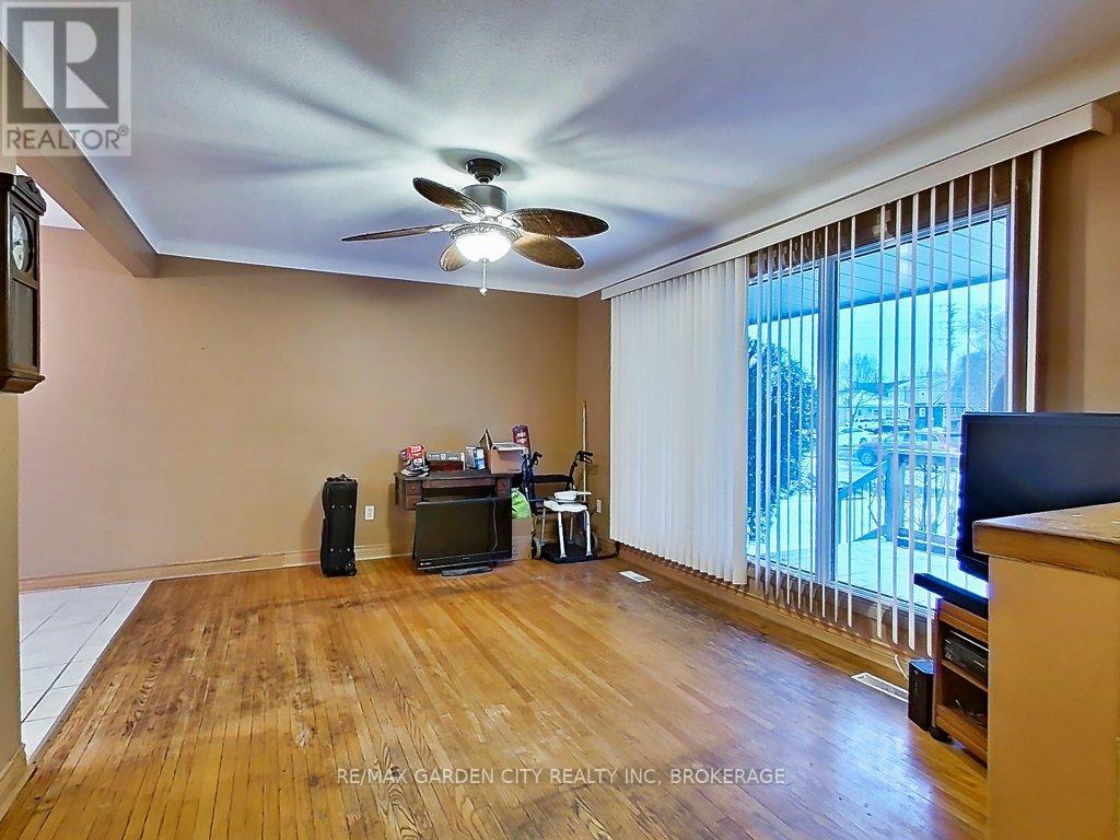 2 Sikorski Avenue, St. Catharines, Ontario  L2M 5W7 - Photo 9 - X12615958