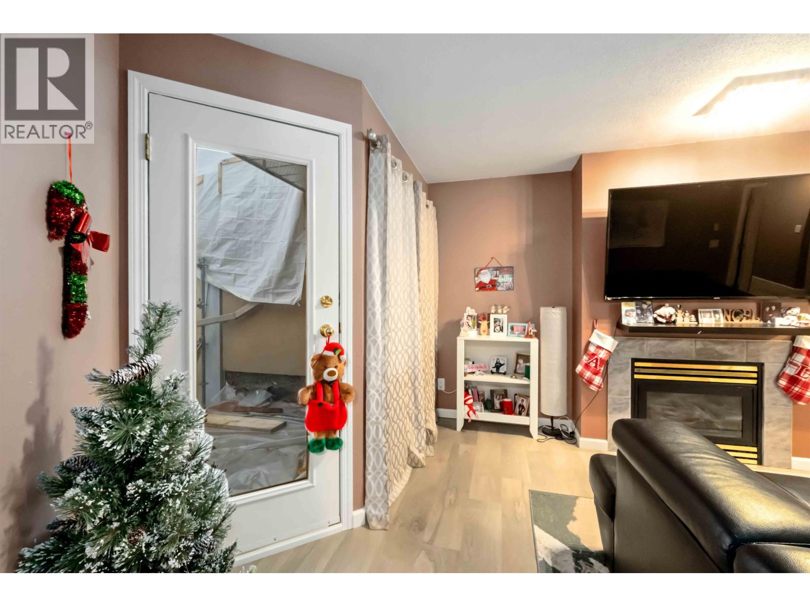 401 22351 St Anne Avenue, Maple Ridge, British Columbia  V2X 2E7 - Photo 16 - R3073205