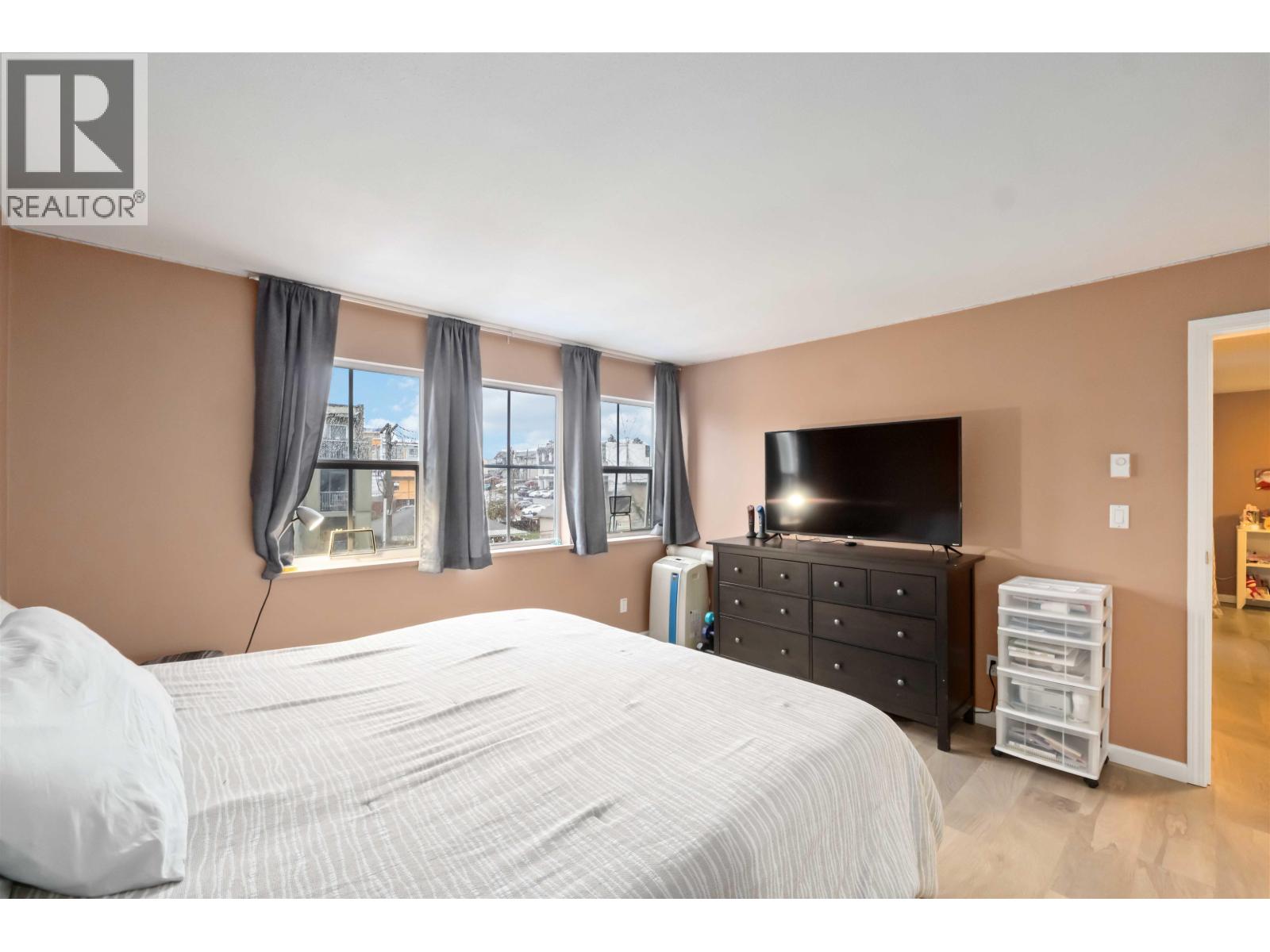 401 22351 St Anne Avenue, Maple Ridge, British Columbia  V2X 2E7 - Photo 21 - R3073205