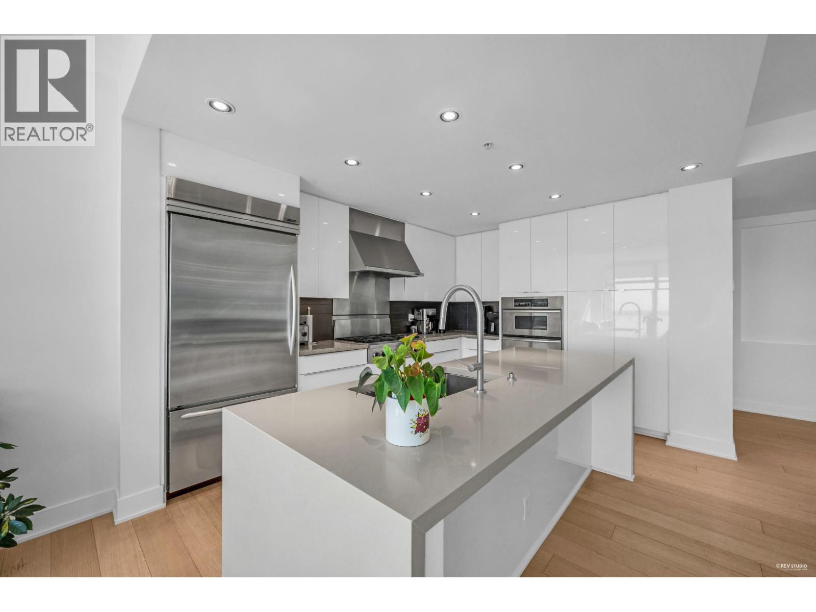 401 3315 Cypress Place, West Vancouver, British Columbia  V7S 3J7 - Photo 10 - R3073209