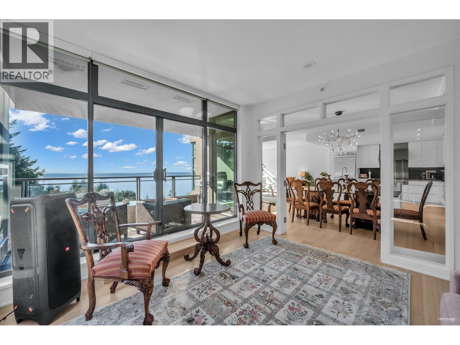 401 3315 Cypress Place, West Vancouver, British Columbia  V7S 3J7 - Photo 16 - R3073209