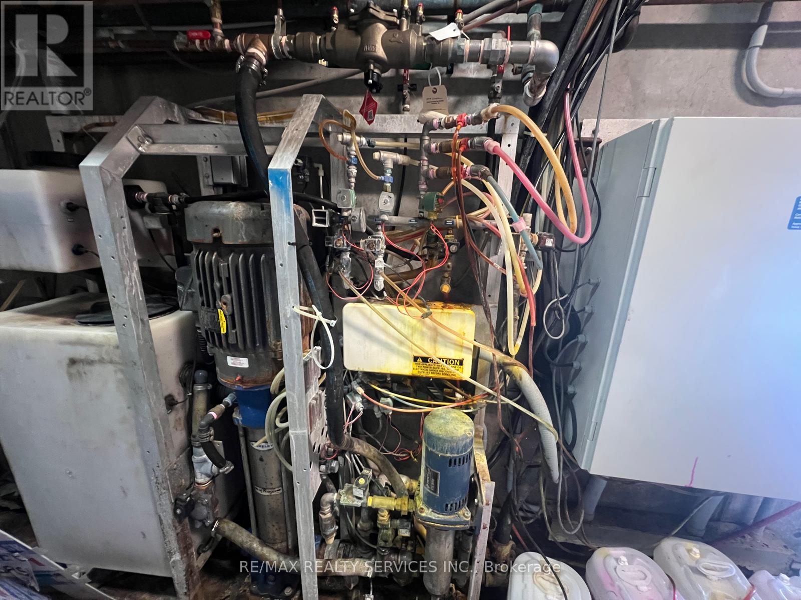 99 David Street, North Huron, Ontario  N0G 2W0 - Photo 11 - X12615844