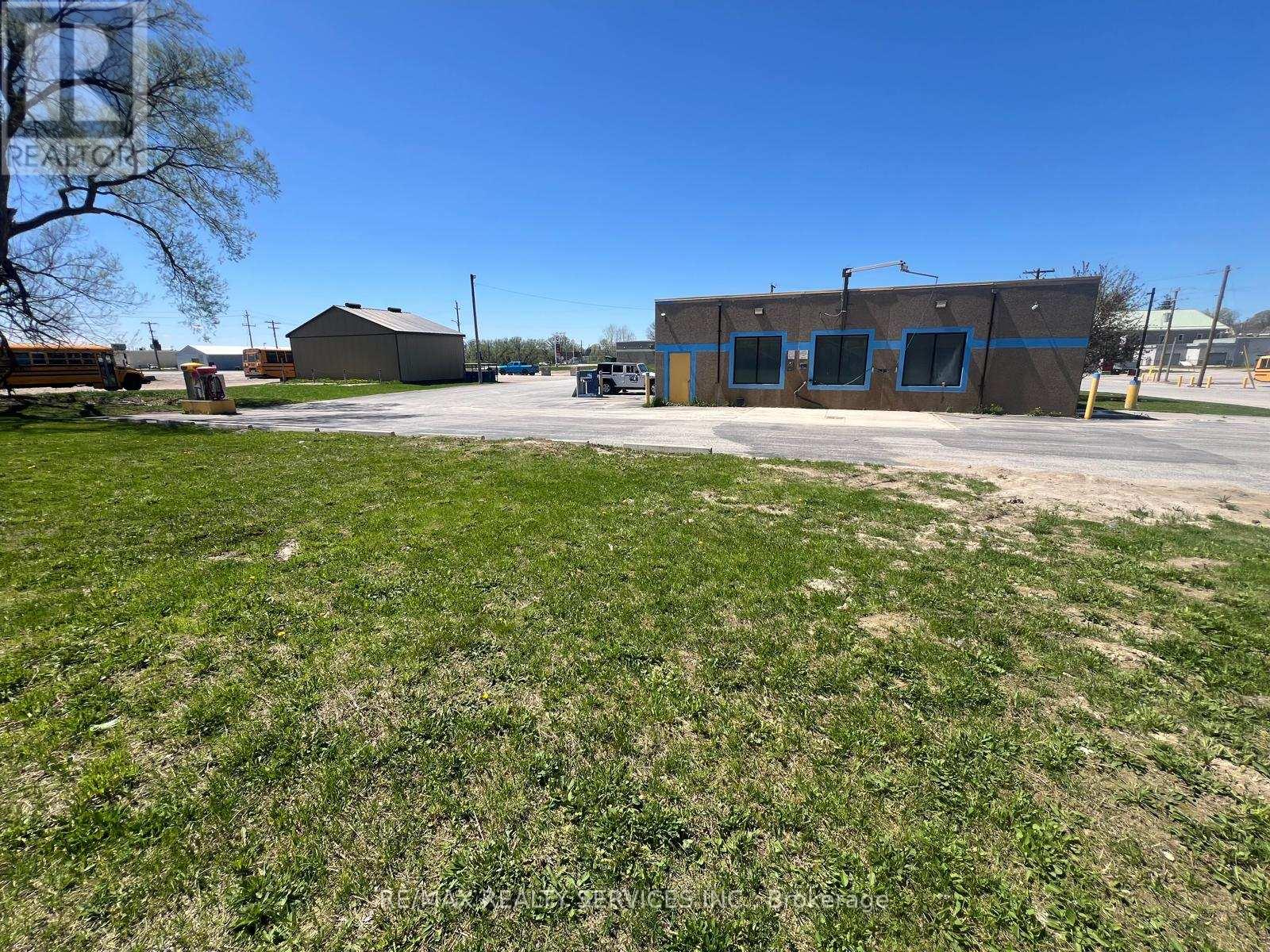 99 David Street, North Huron, Ontario  N0G 2W0 - Photo 20 - X12615844