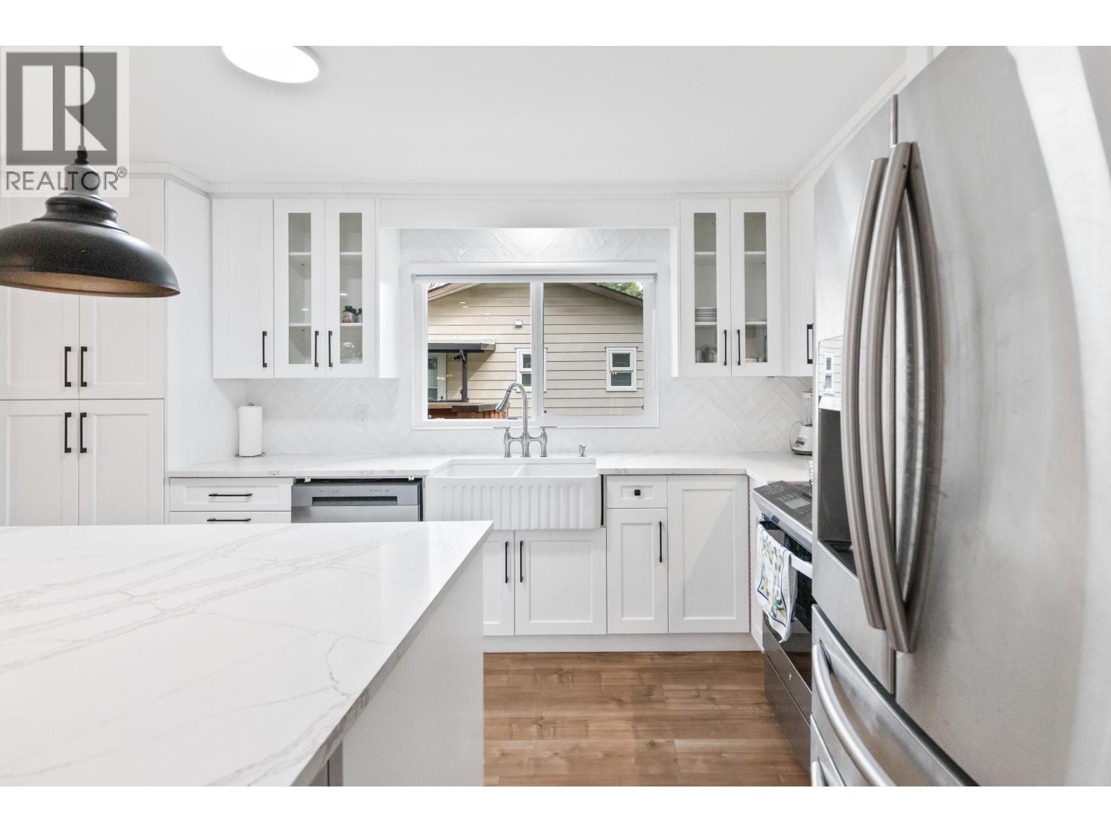 21099 Berry Avenue, Maple Ridge, British Columbia  V2X 7V3 - Photo 11 - R3073056