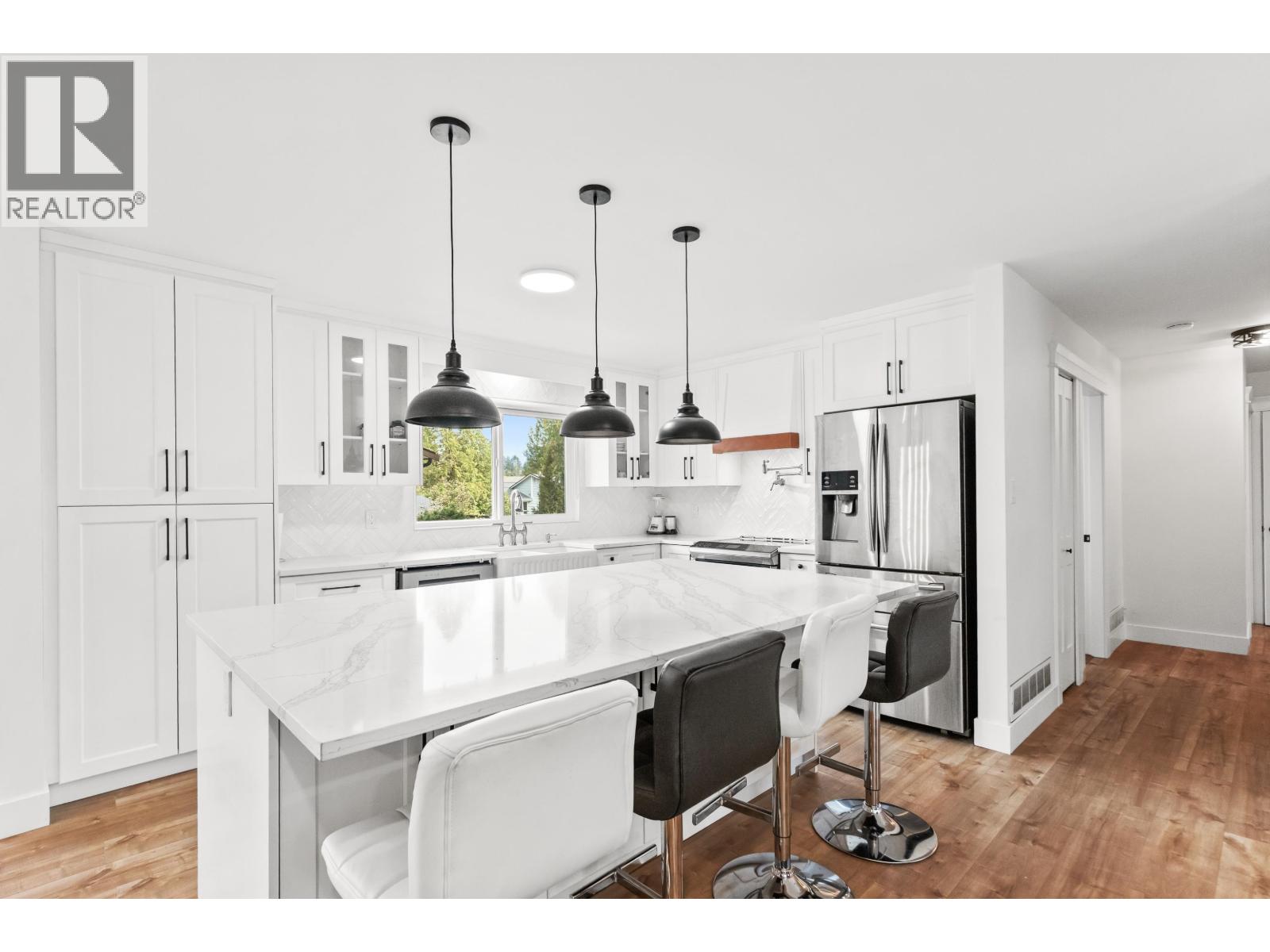 21099 Berry Avenue, Maple Ridge, British Columbia  V2X 7V3 - Photo 7 - R3073056