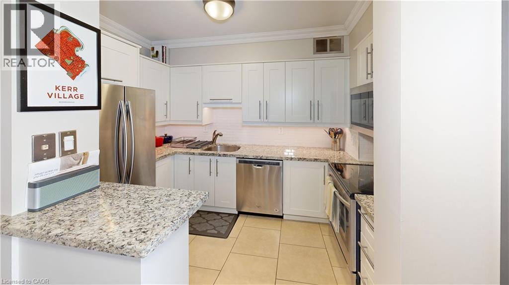 212 Kerr Street Unit# 904, Oakville, Ontario  L6K 3B1 - Photo 1 - 40789568