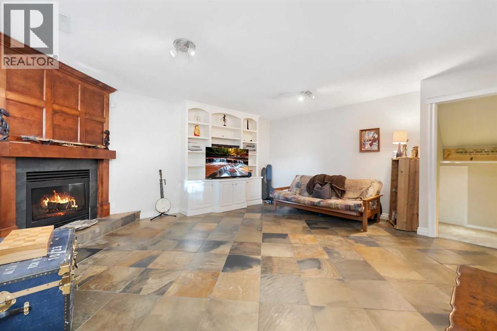 1043 32 Avenue Nw, Calgary, Alberta  T2K 0B3 - Photo 23 - A2267786