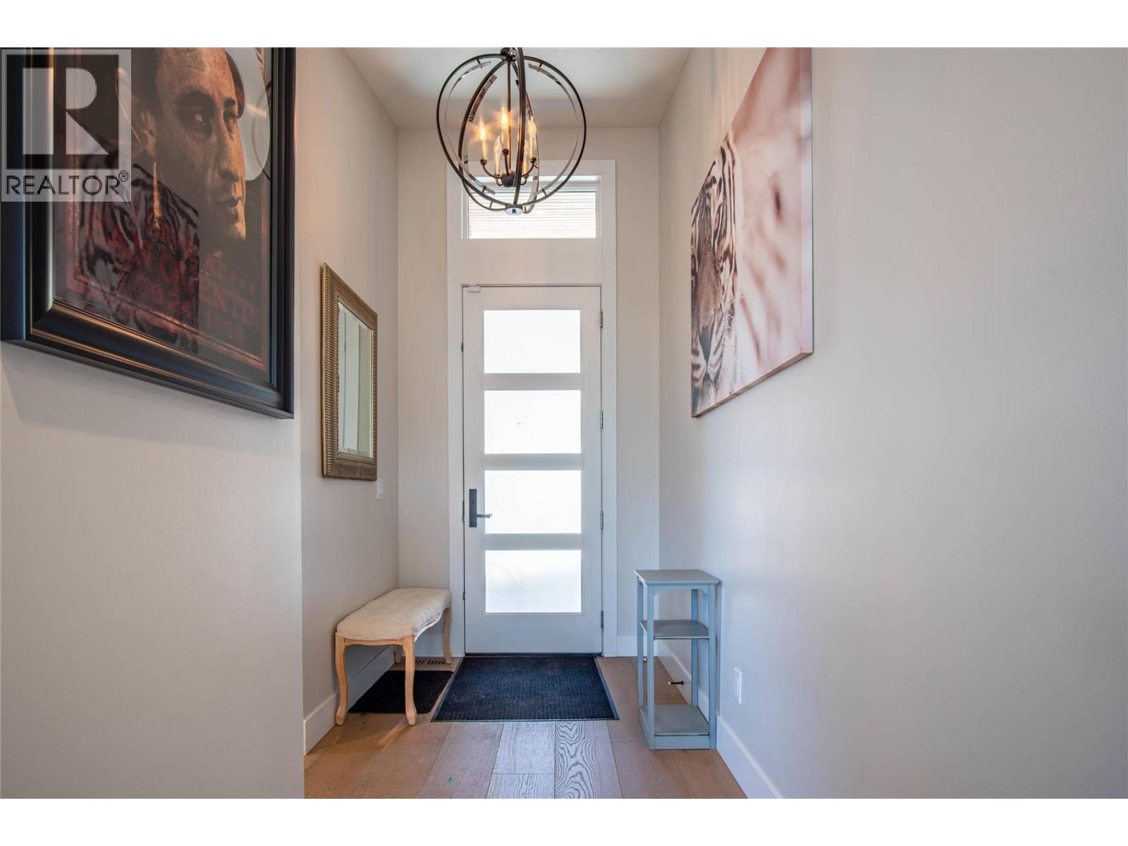 10335 Long Road, Lake Country, British Columbia V4V 0A9 - Photo 3 - 10361514