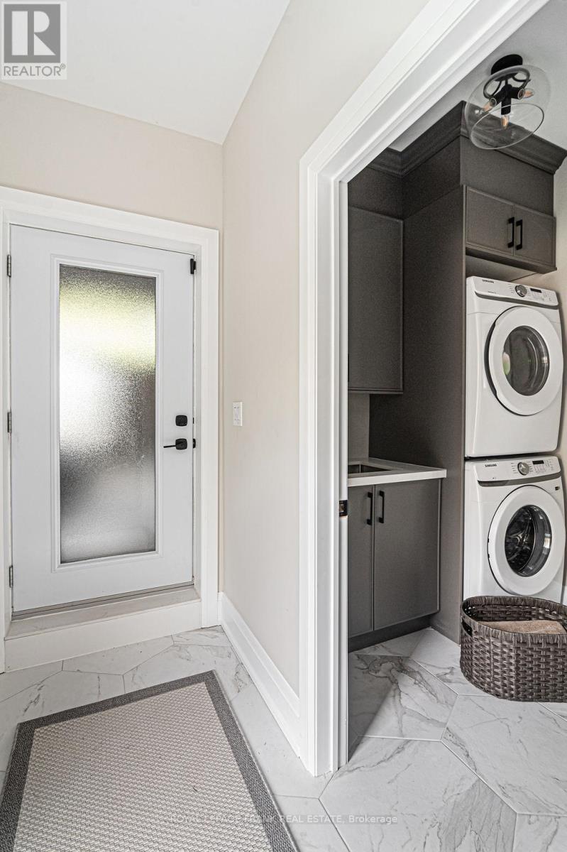 735 Fire Route 93, Havelock-Belmont-Methuen, Ontario  K0L 2H0 - Photo 22 - X12332337