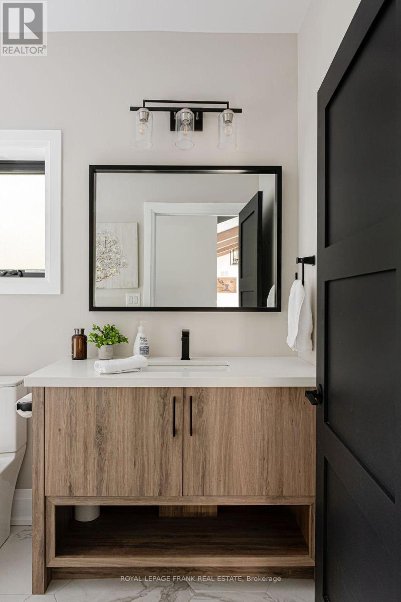 735 Fire Route 93, Havelock-Belmont-Methuen, Ontario  K0L 2H0 - Photo 24 - X12332337