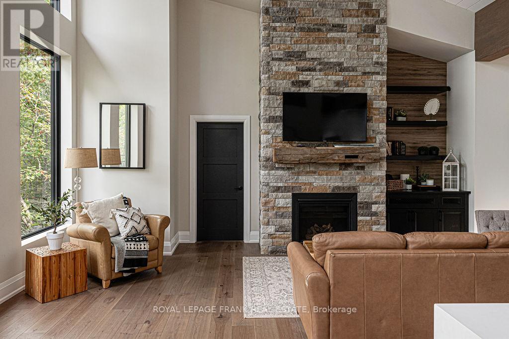 735 Fire Route 93, Havelock-Belmont-Methuen, Ontario  K0L 2H0 - Photo 9 - X12332337