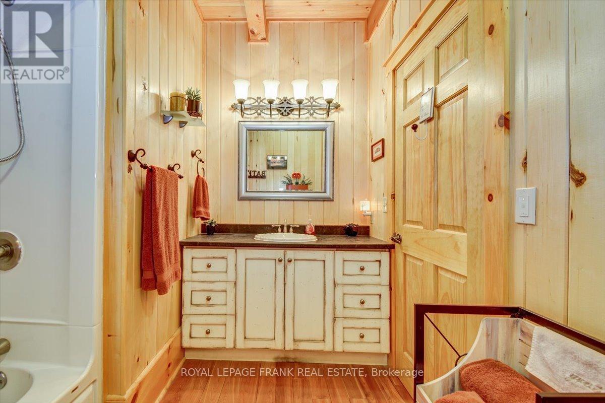 944 Steenburg Lake Road N, Limerick, Ontario  K0L 1W0 - Photo 27 - X12377949