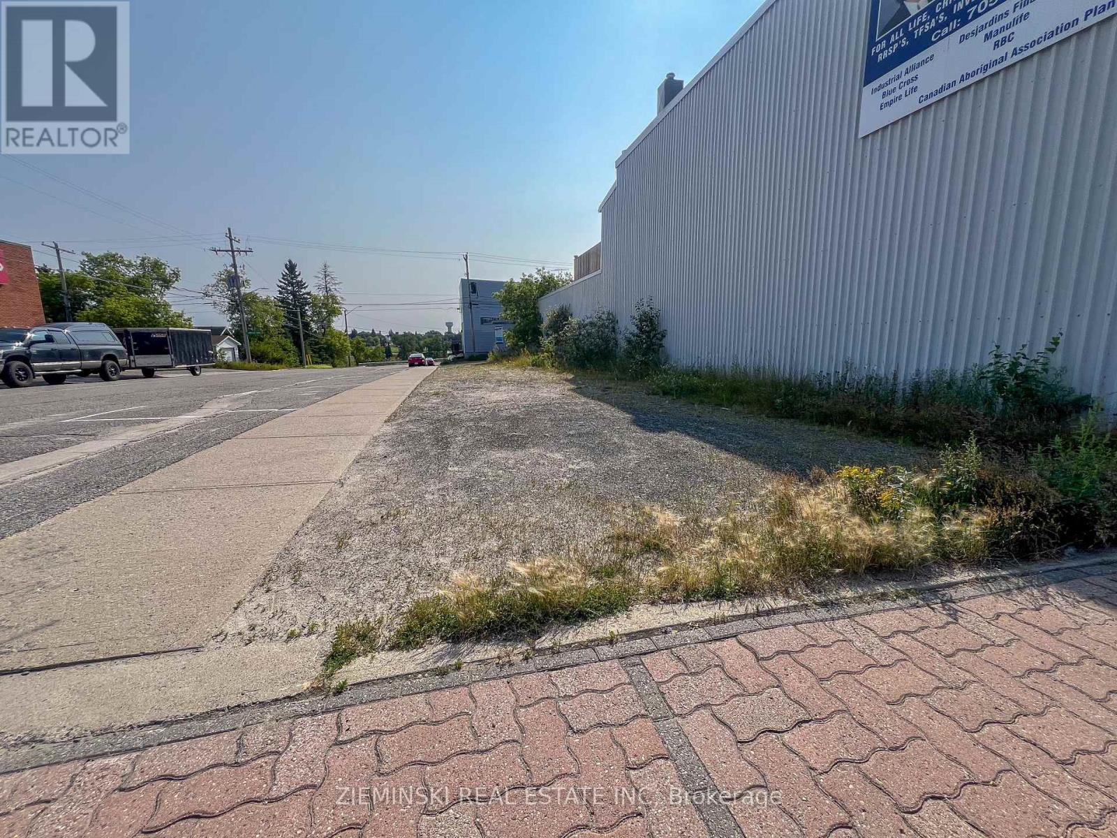 126 Sixth Avenue, Cochrane, Ontario  P0L 1C0 - Photo 5 - T12389675