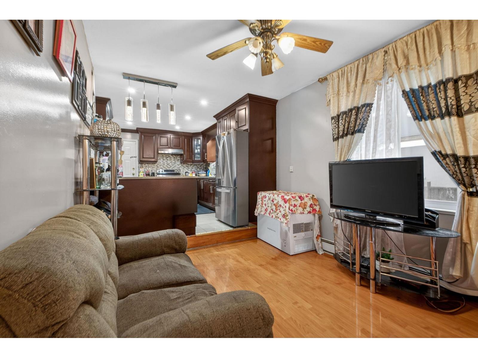 7576 140 Street, Surrey, British Columbia  V3W 5J8 - Photo 12 - R3073184