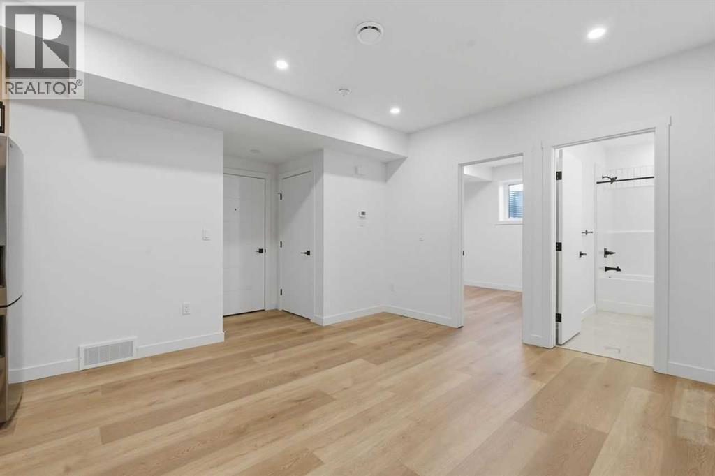 102, 212 32 Avenue Ne, Calgary, Alberta  T2E 2G7 - Photo 38 - A2272453