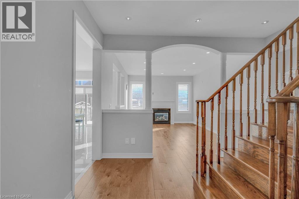 22 Woodhouse Street, Hamilton, Ontario L9K 0H2 - Photo 9 - 40793209