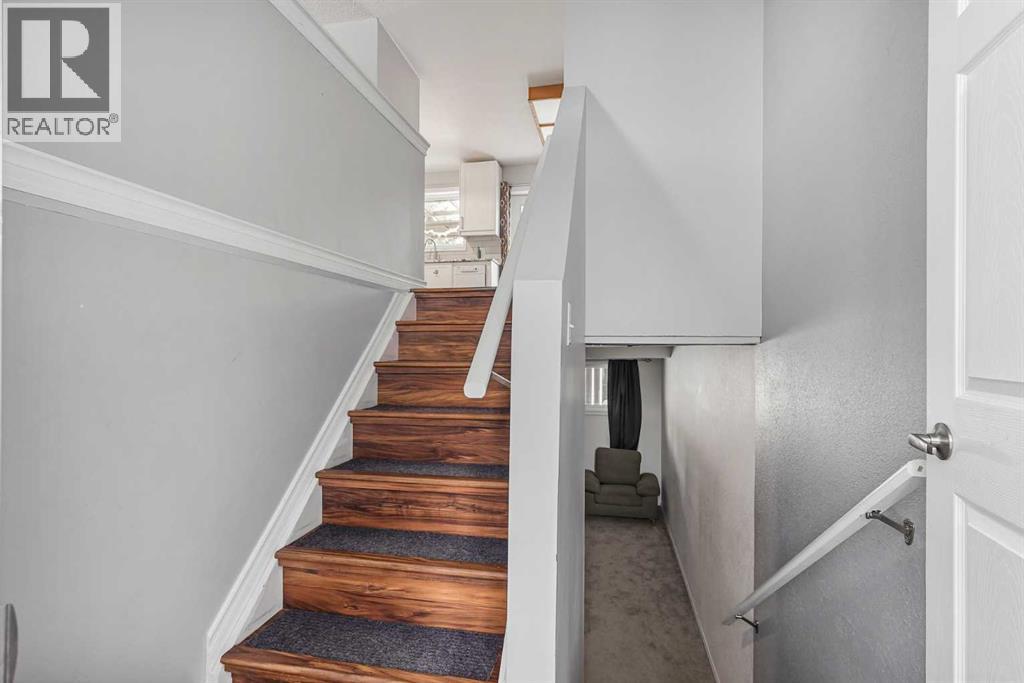 55 Chippewa Crescent W, Lethbridge, Alberta  T1K 5B4 - Photo 3 - A2273384