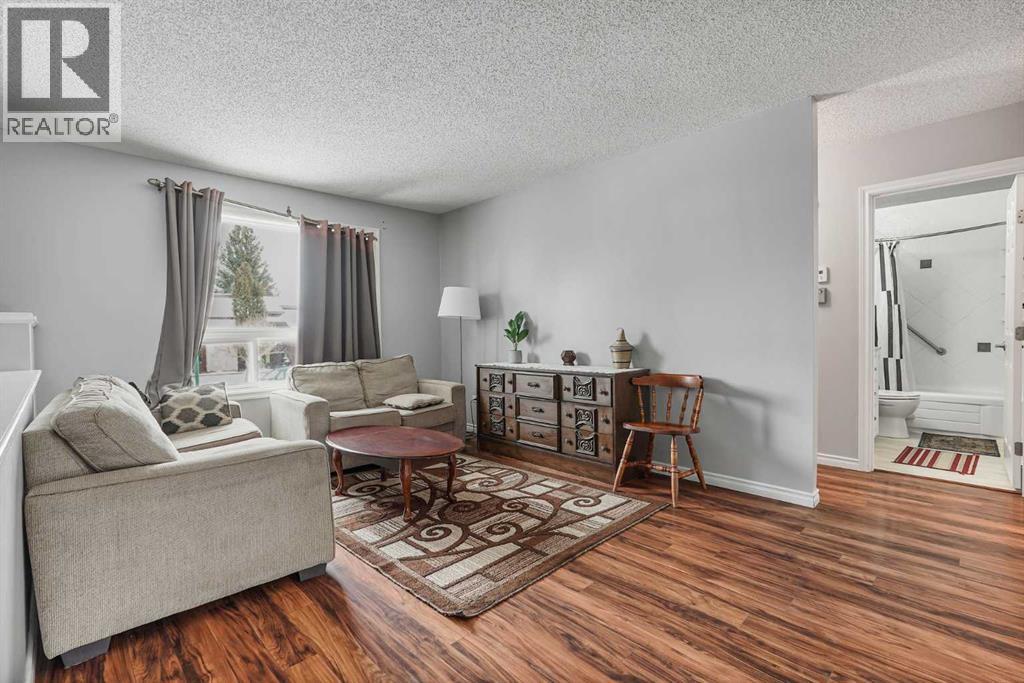 55 Chippewa Crescent W, Lethbridge, Alberta  T1K 5B4 - Photo 8 - A2273384