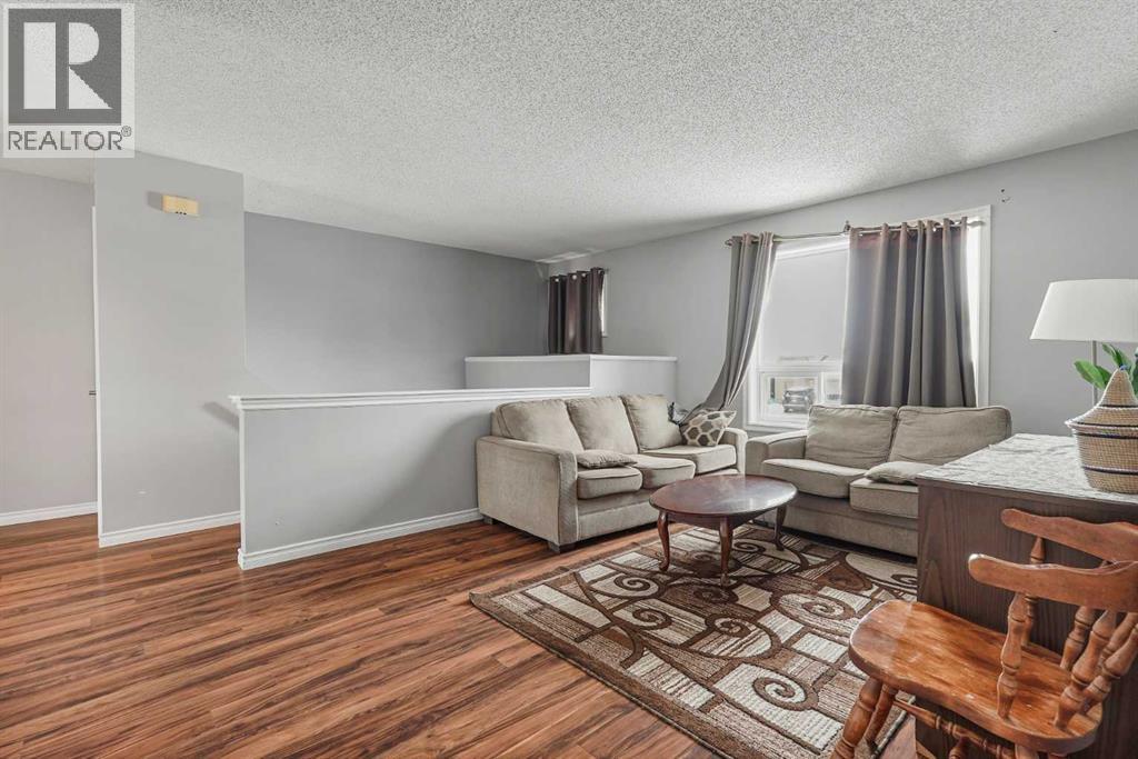 55 Chippewa Crescent W, Lethbridge, Alberta  T1K 5B4 - Photo 9 - A2273384