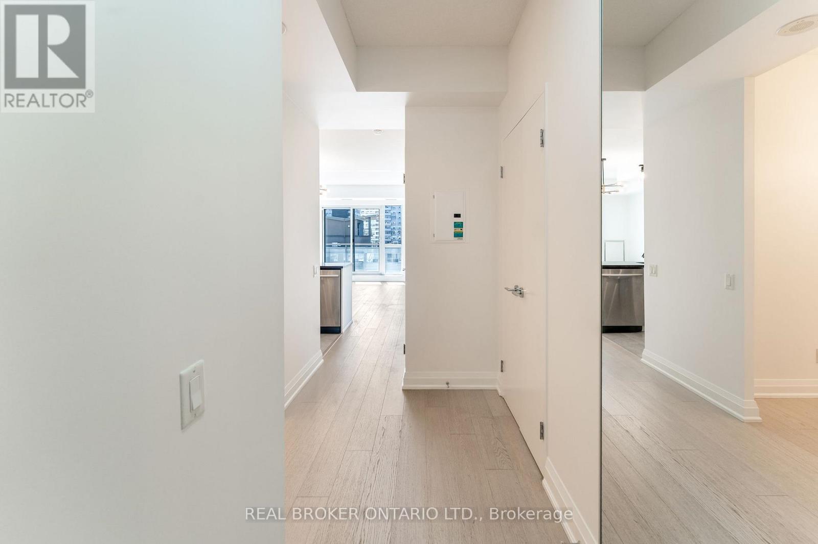 1509 - 83 Redpath Avenue, Toronto, Ontario  M4S 0A2 - Photo 3 - C12615960