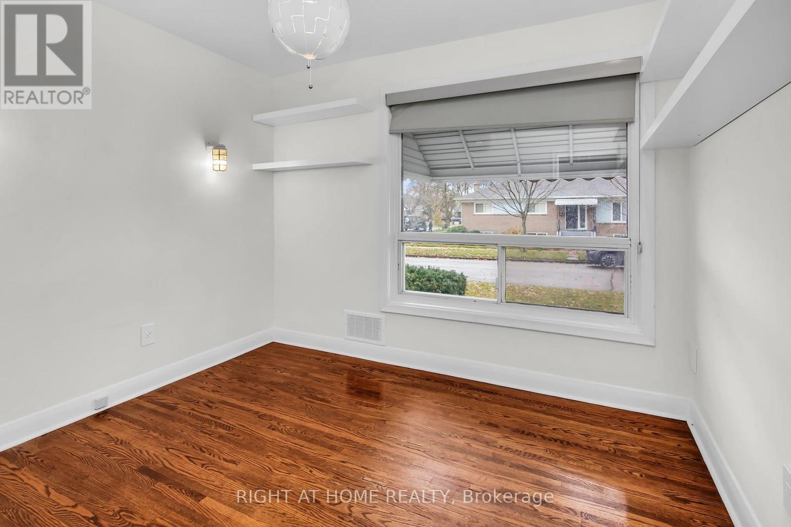 46 Basildon Crescent, Toronto, Ontario  M1M 3E2 - Photo 10 - E12615954