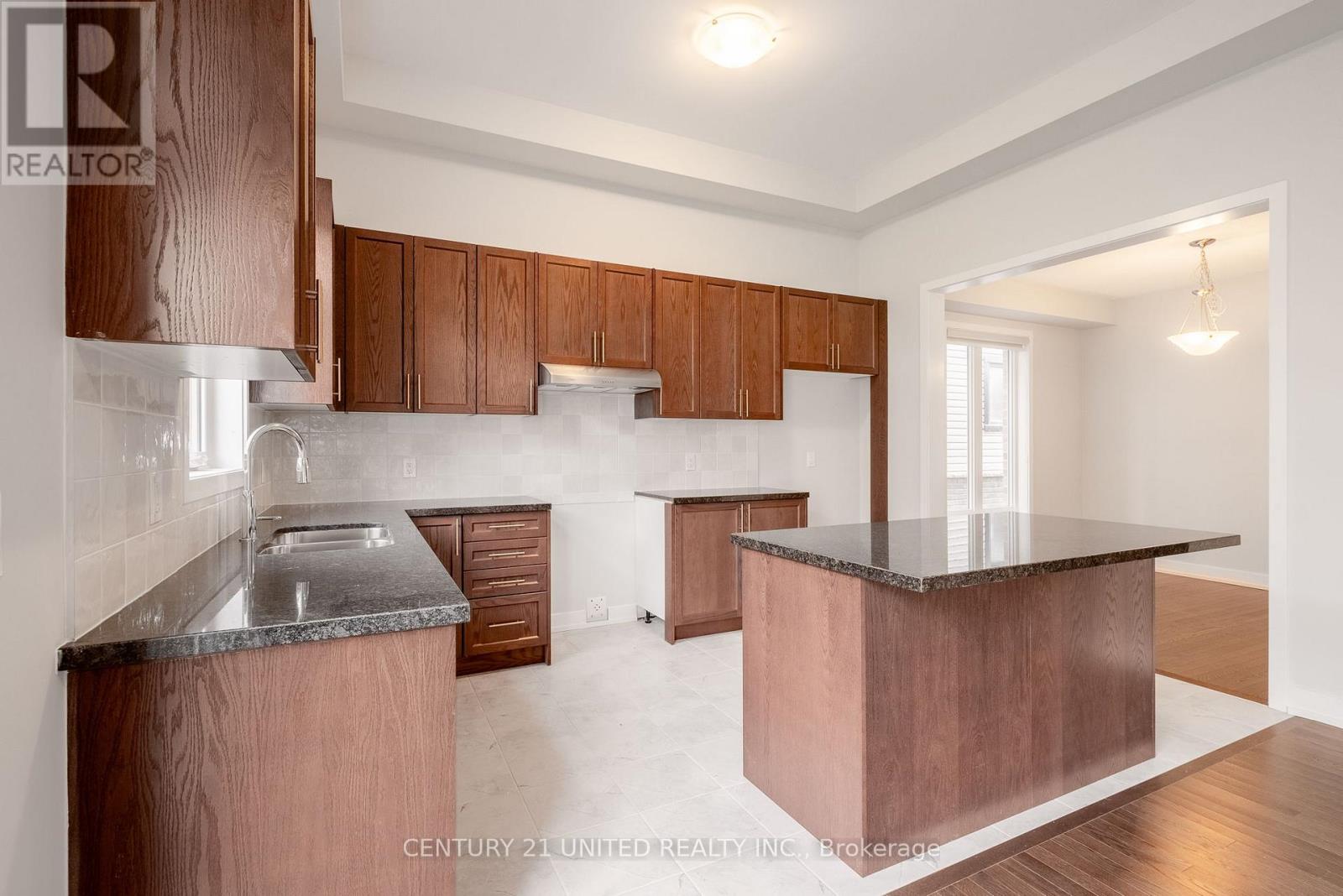 1040 Unit A Suddard Avenue, Oshawa, Ontario  L1L 0V5 - Photo 15 - E12616084