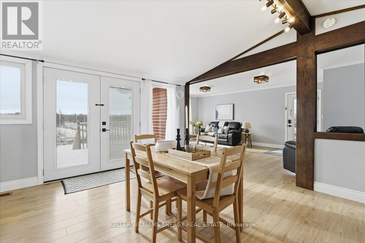 979 Palestine Road, Kawartha Lakes, Ontario  K0M 2T0 - Photo 9 - X12616056