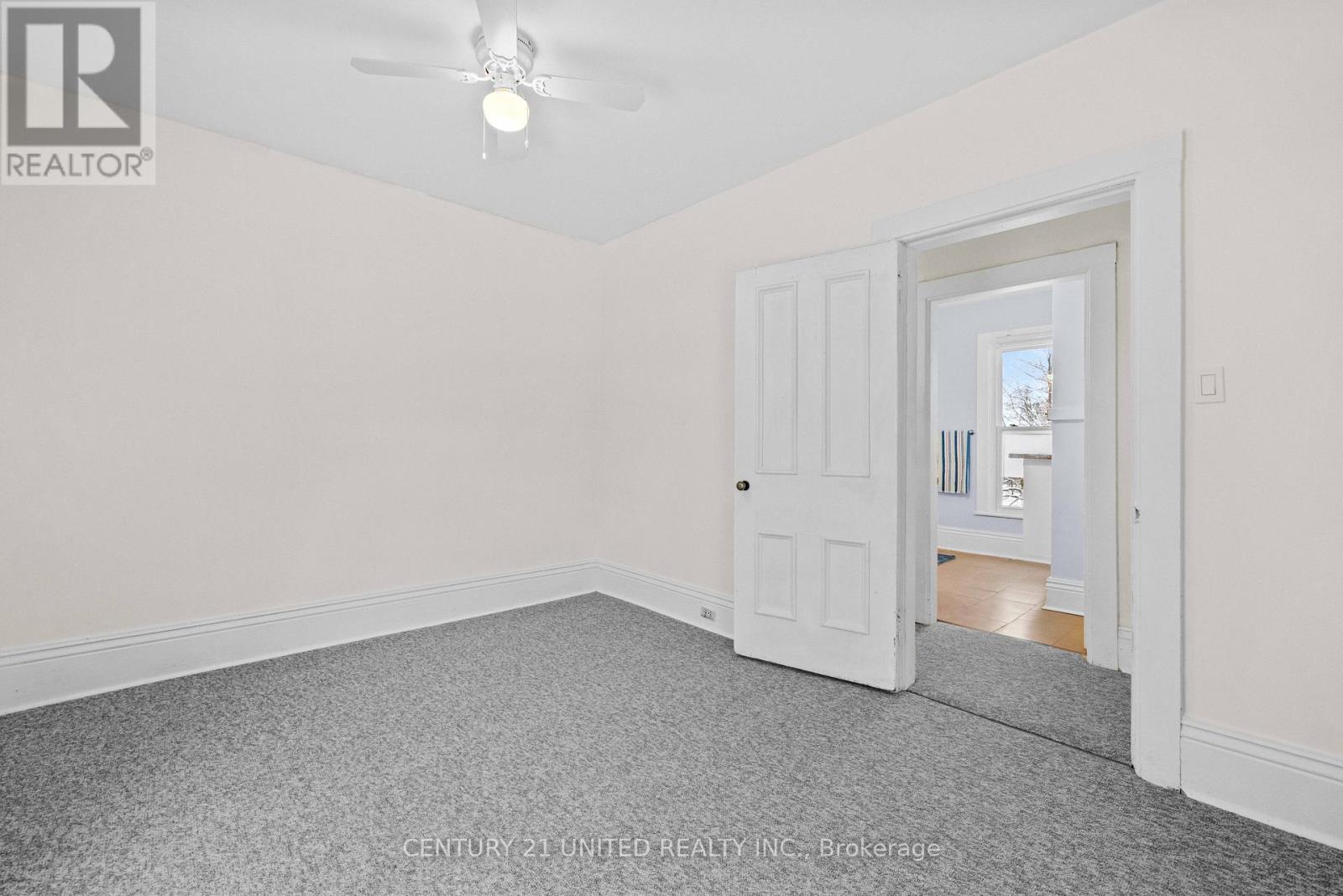 234 Antrim Street, Peterborough, Ontario  K9H 3G4 - Photo 12 - X12616082