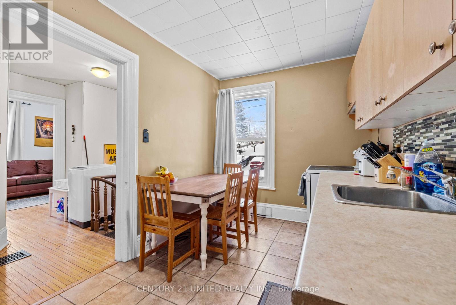 234 Antrim Street, Peterborough, Ontario  K9H 3G4 - Photo 19 - X12616082