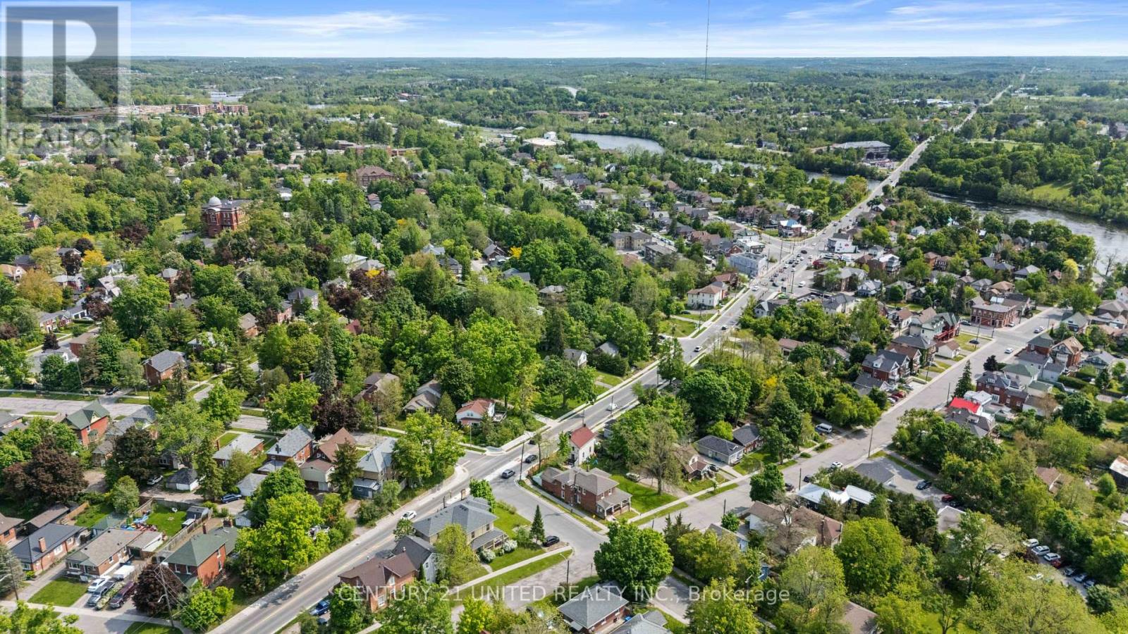 234 Antrim Street, Peterborough, Ontario  K9H 3G4 - Photo 4 - X12616082