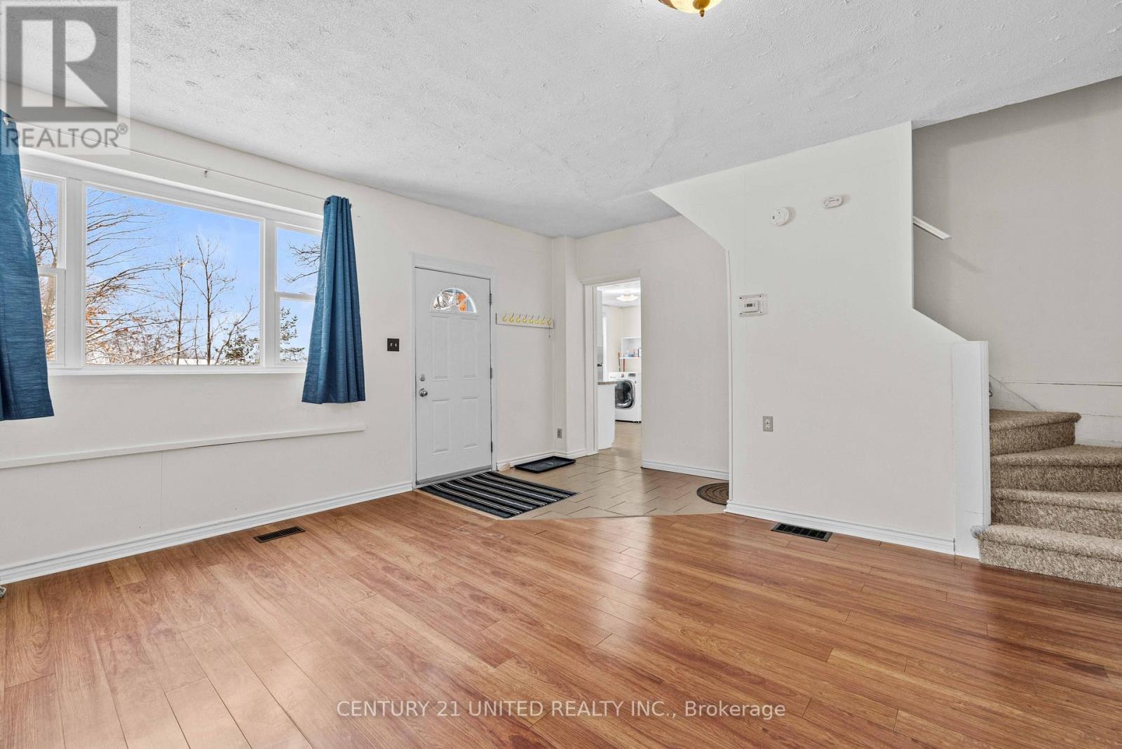 234 Antrim Street, Peterborough, Ontario  K9H 3G4 - Photo 8 - X12616082