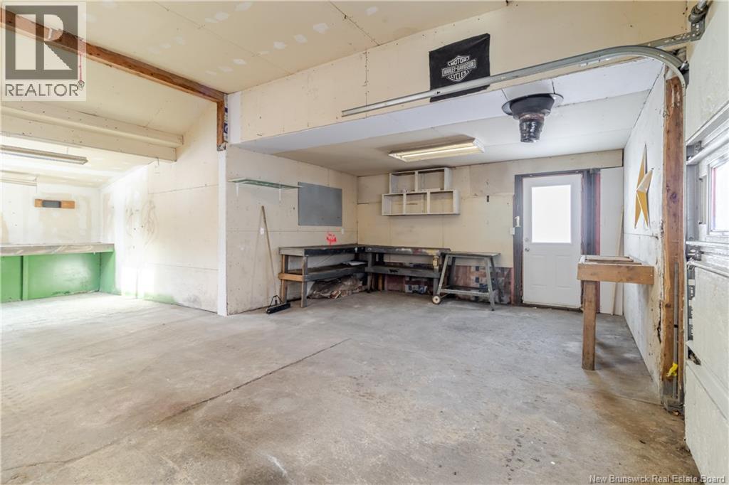 58 Lake Avenue, Mcadam, New Brunswick E6J 1P2 - Photo 32 - NB131182