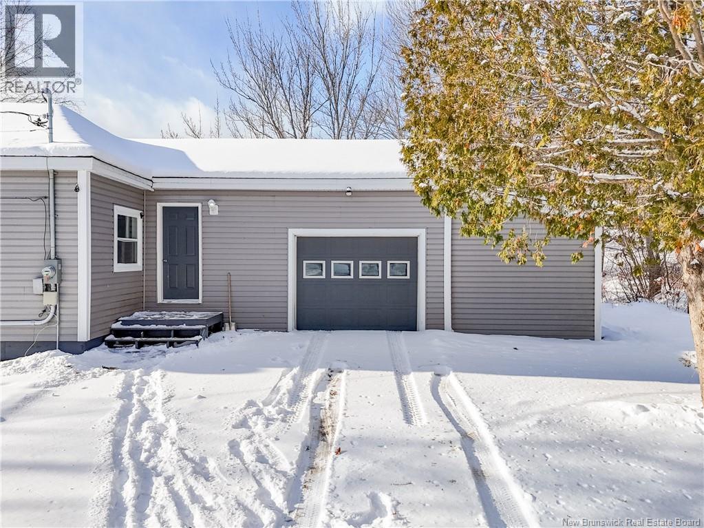 58 Lake Avenue, Mcadam, New Brunswick E6J 1P2 - Photo 39 - NB131182