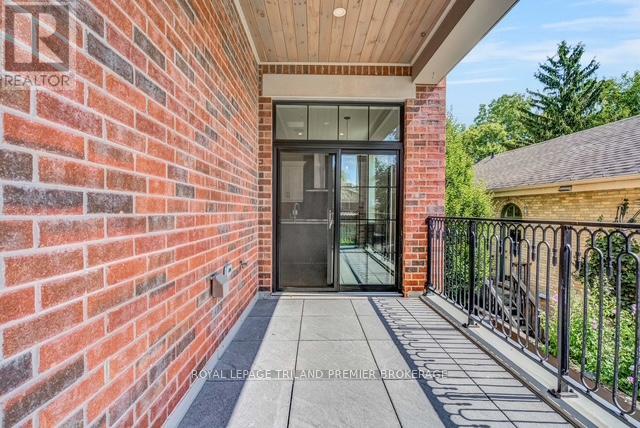 202 - 122 Wortley Road, London South, Ontario  N6C 3N8 - Photo 11 - X12615988