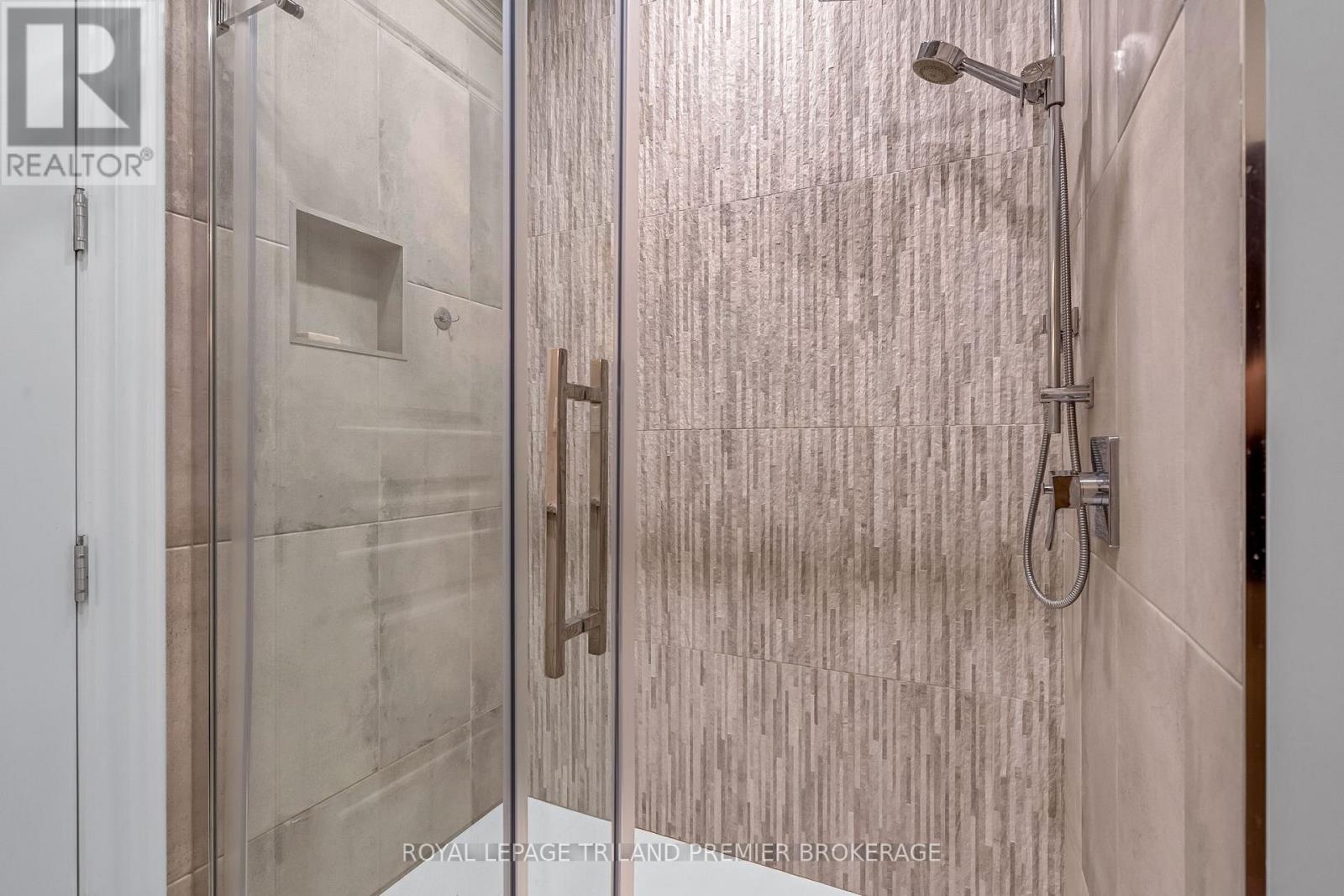 202 - 122 Wortley Road, London South, Ontario  N6C 3N8 - Photo 14 - X12615988