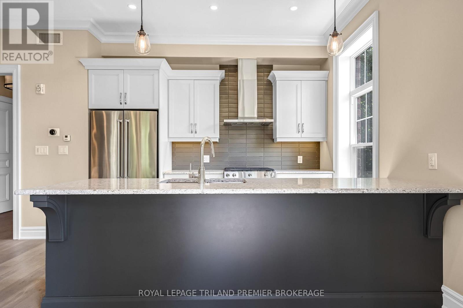 202 - 122 Wortley Road, London South, Ontario  N6C 3N8 - Photo 8 - X12615988