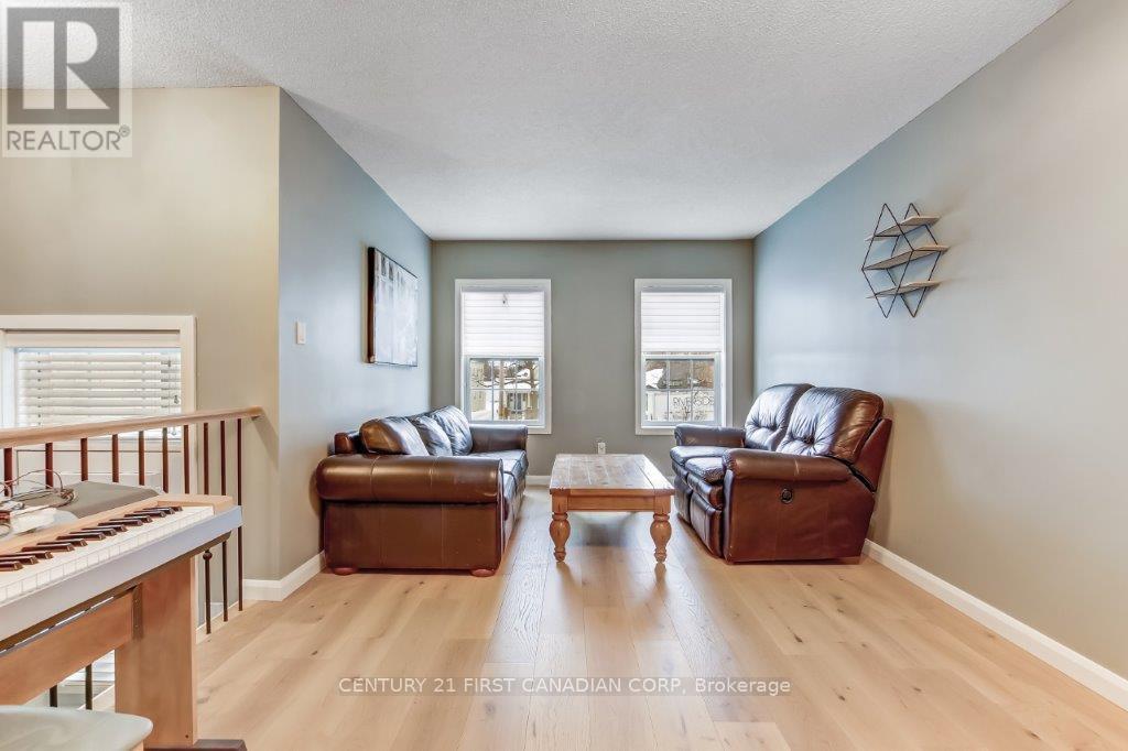 2 - 609 Colborne Street, London East (East F), Ontario  N6B 2V3 - Photo 4 - X12616032