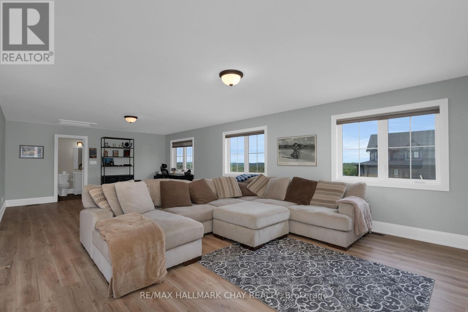 28 Thoroughbred Drive, Oro-Medonte, Ontario  L0K 1E0 - Photo 23 - S11975303