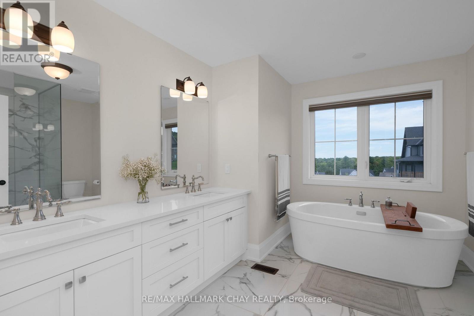 28 Thoroughbred Drive, Oro-Medonte, Ontario  L0K 1E0 - Photo 21 - S11975303