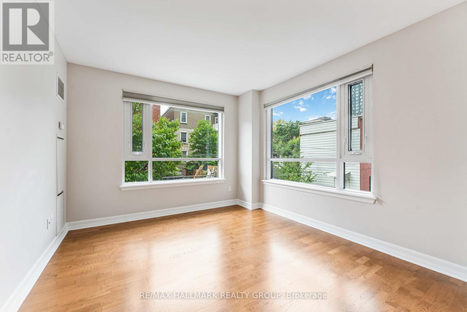 204 - 200 Besserer Street, Ottawa, Ontario K1N 0A7 - Photo 11 - X12616146