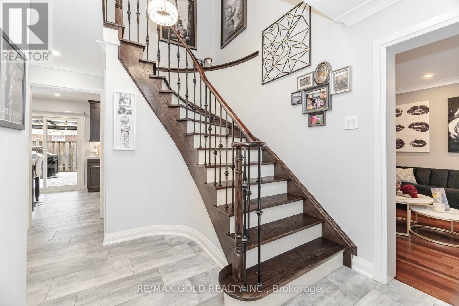 62 Oleander Crescent, Brampton, Ontario  L6Z 2C2 - Photo 14 - W12615962